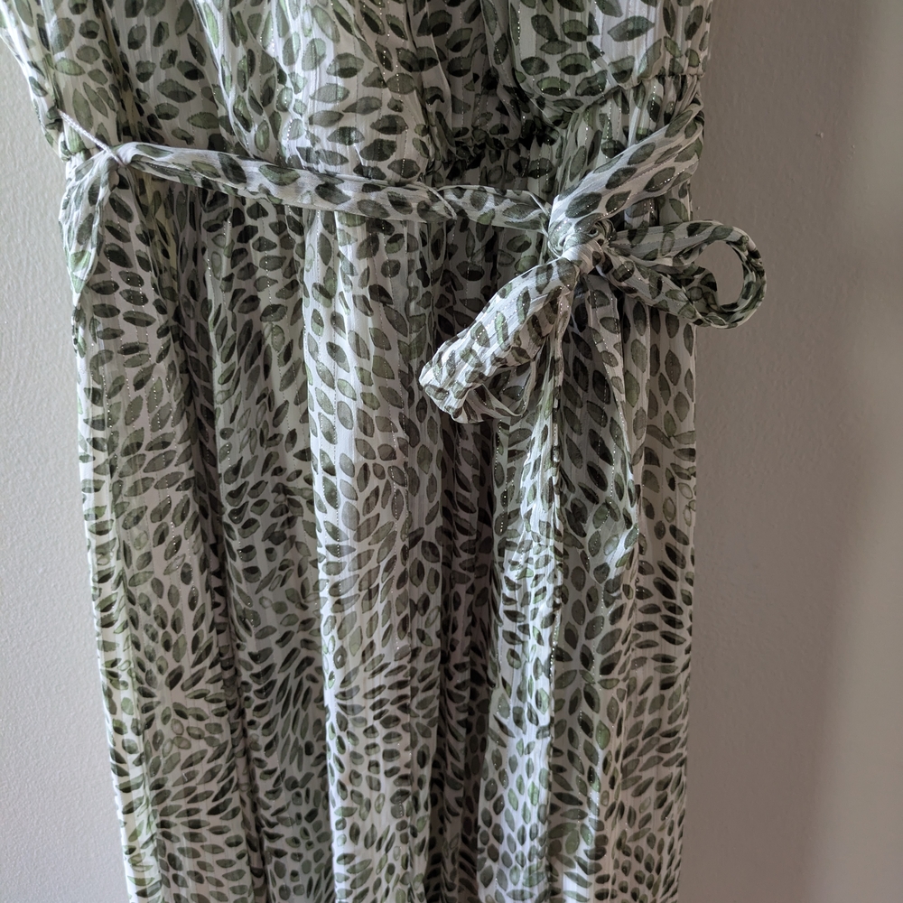 Leaf Print Maxi Dress